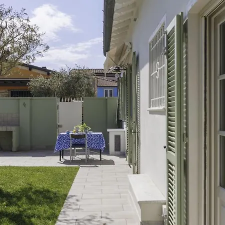 Mango - Affitti Brevi Italia * Βιαρέτζιο